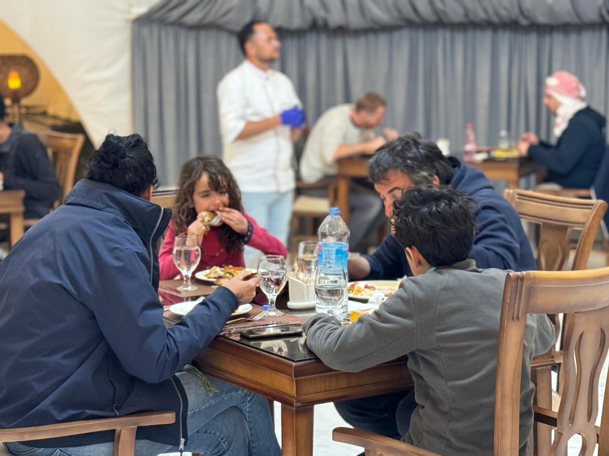 Wadi Rum Anwar Luxury Camp Exteriér fotografie