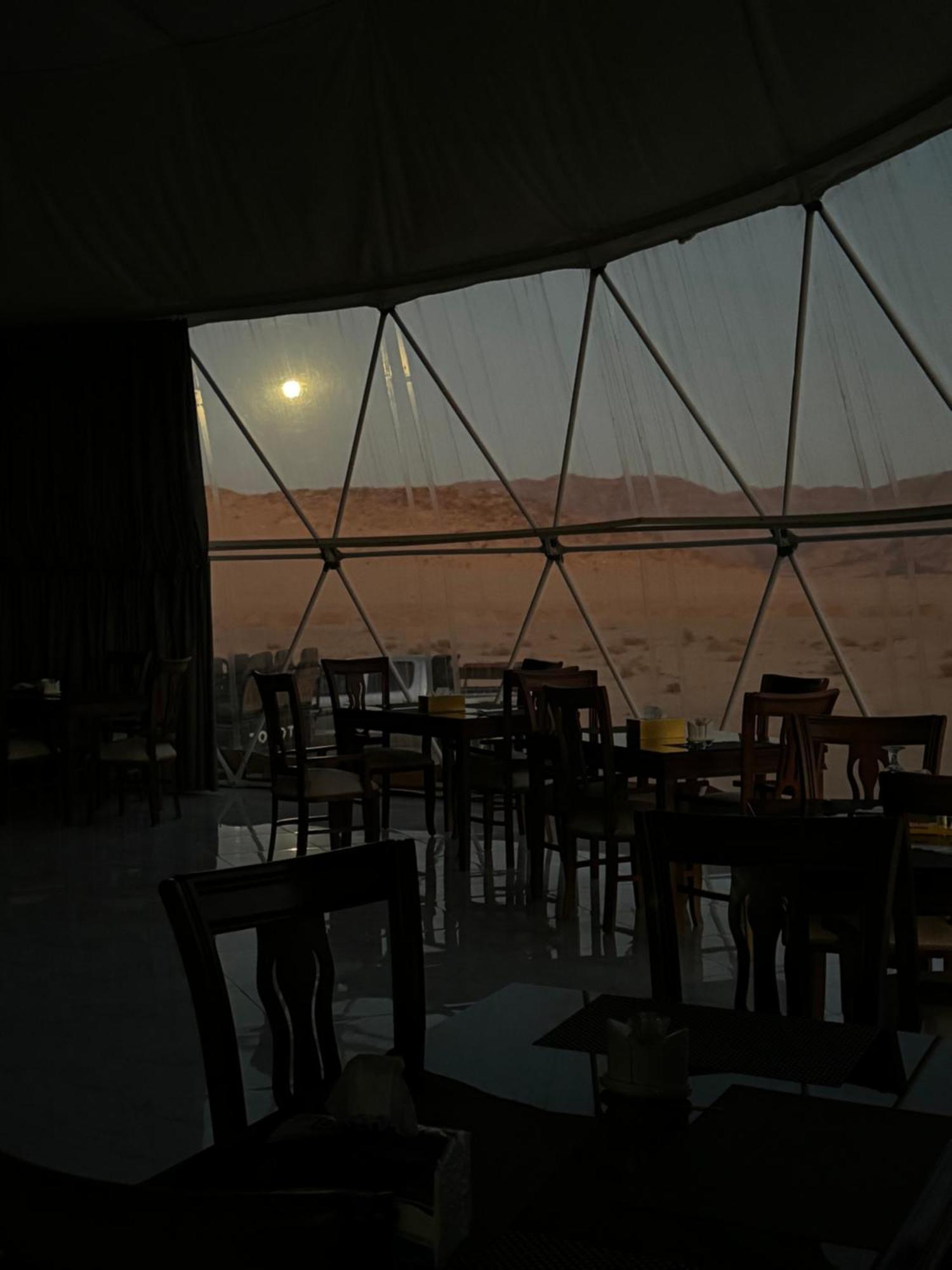 Wadi Rum Anwar Luxury Camp Exteriér fotografie