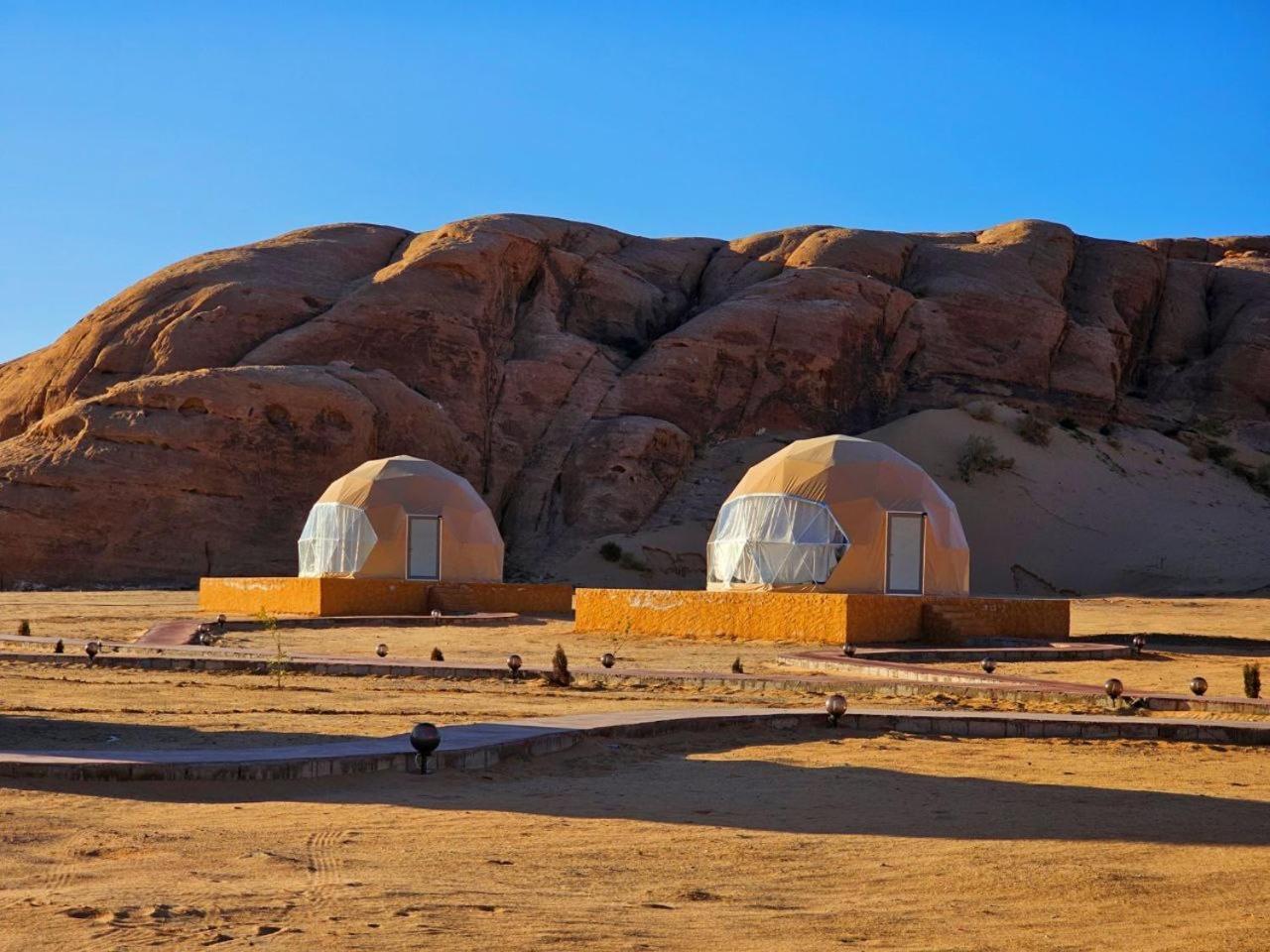 Wadi Rum Anwar Luxury Camp Exteriér fotografie
