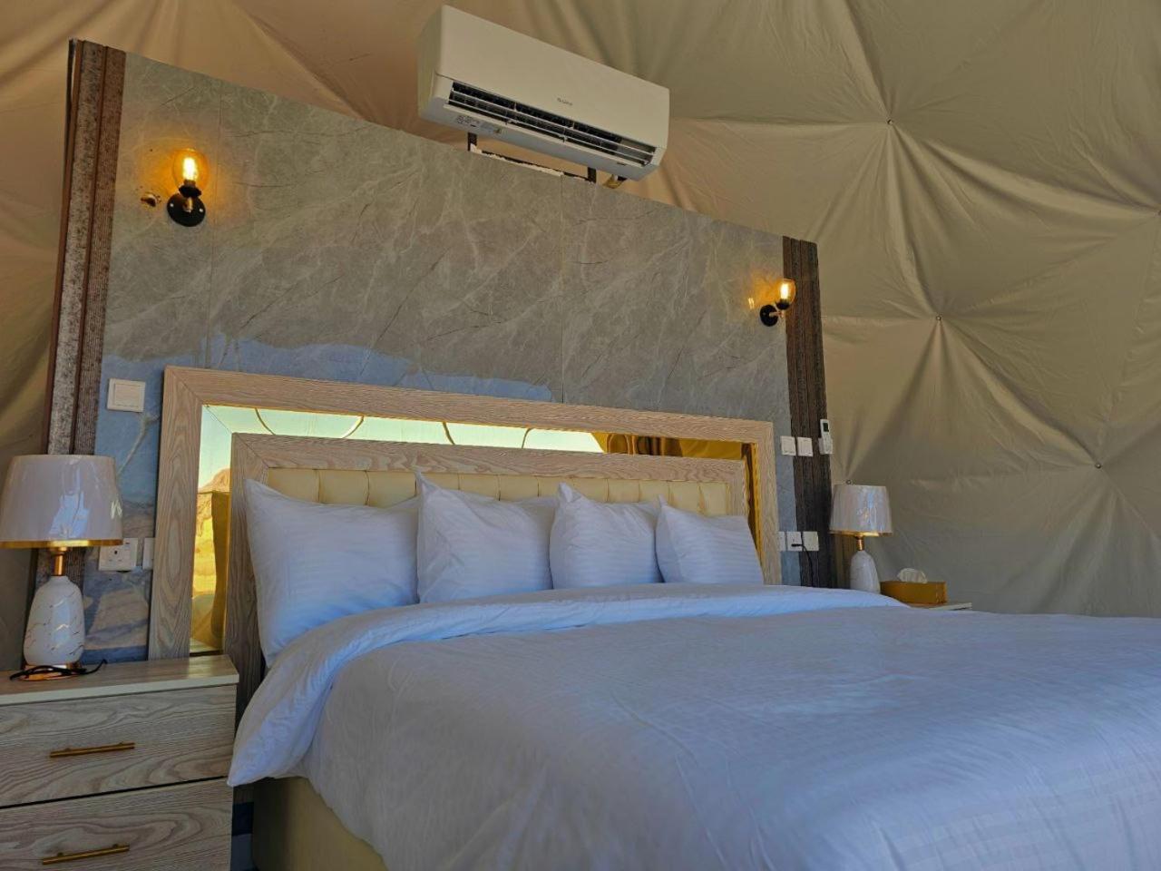 Wadi Rum Anwar Luxury Camp Exteriér fotografie